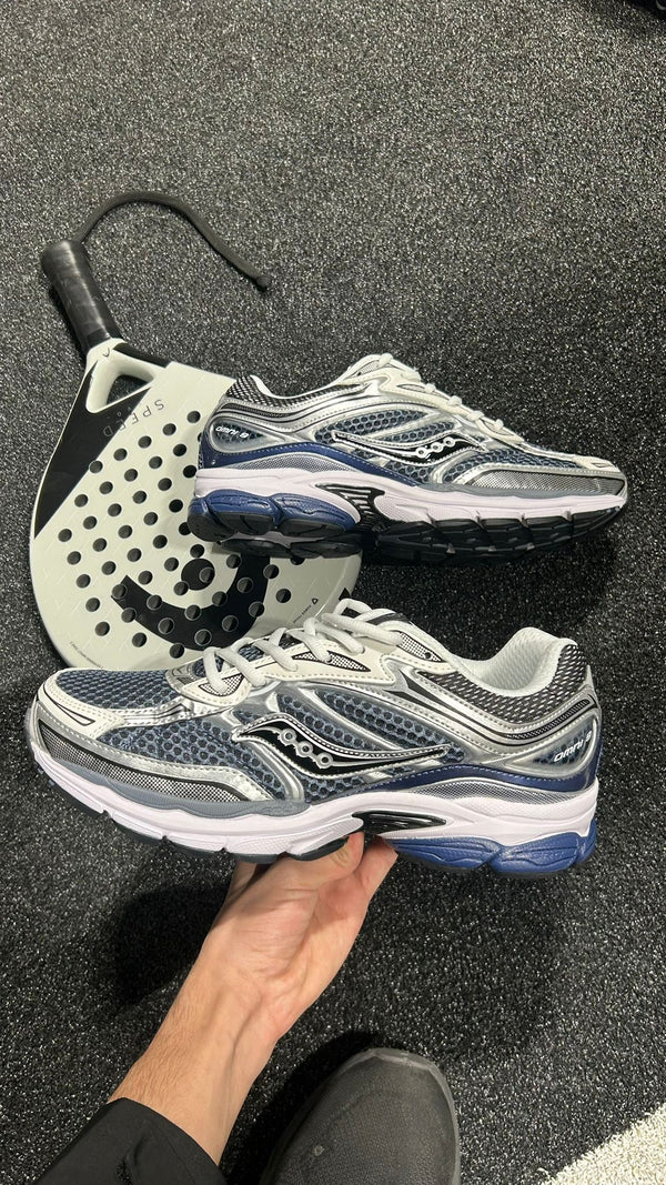 saucony omni 9 deep navy
